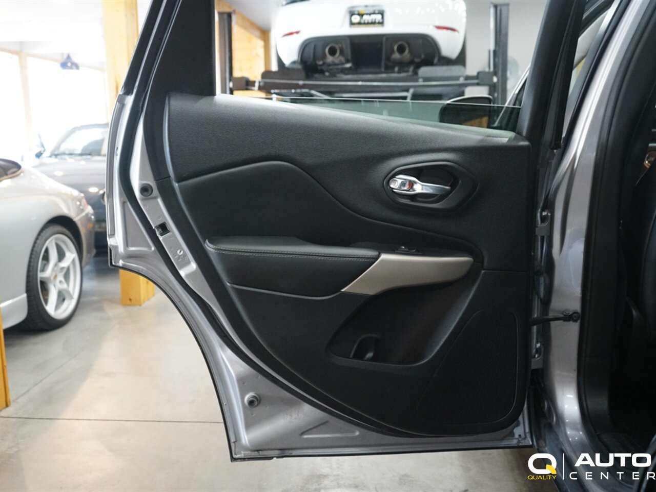 2017 Jeep Cherokee Limited - Photo 22 - Lynnwood, WA 98036