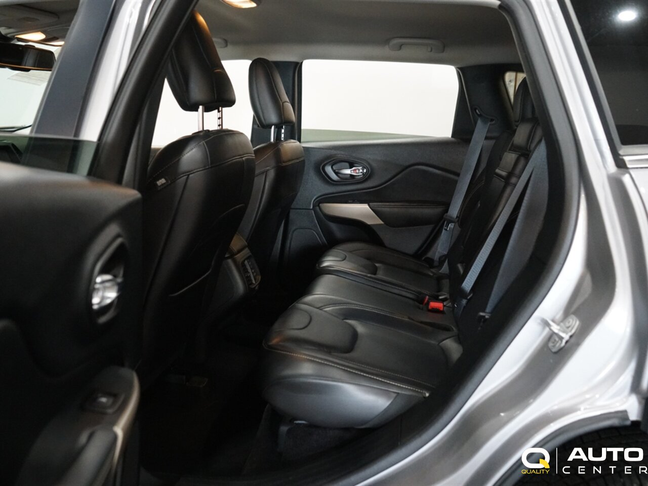 2017 Jeep Cherokee Limited - Photo 24 - Lynnwood, WA 98036