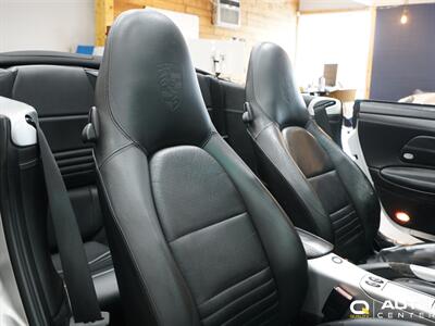 2004 Porsche 911 Turbo   - Photo 18 - Lynnwood, WA 98036
