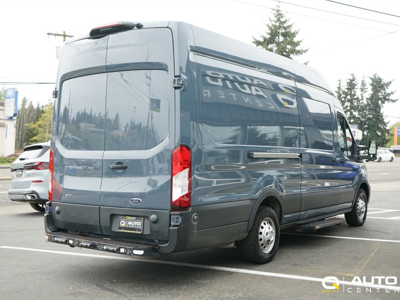 2022 Ford Transit - Photo 7 - Lynnwood, WA 98036