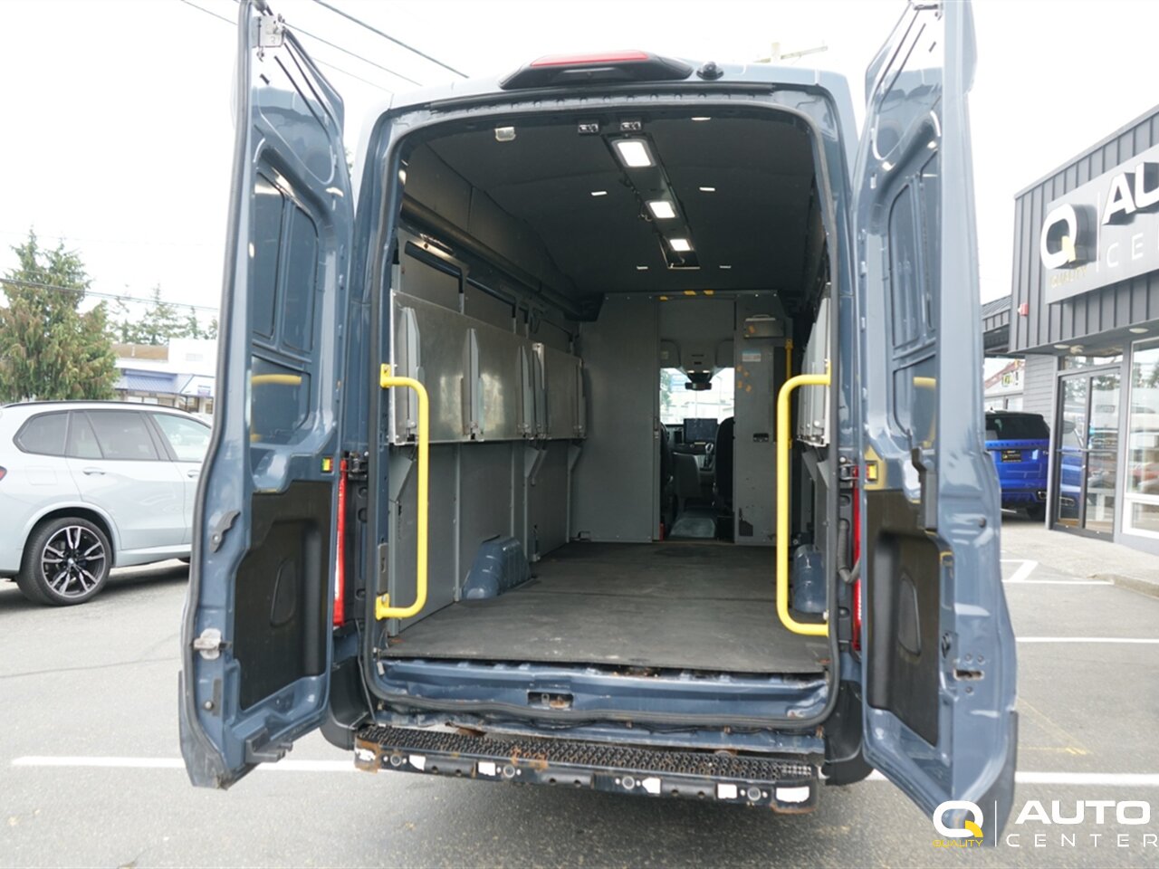 2022 Ford Transit - Photo 10 - Lynnwood, WA 98036