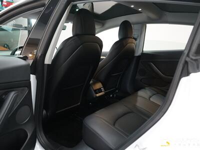 2022 Tesla Model 3   - Photo 23 - Lynnwood, WA 98036