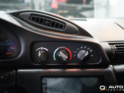 1994 Chevrolet Camaro Z28   - Photo 20 - Lynnwood, WA 98036