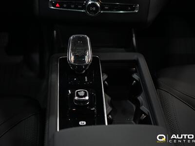 2026 Volvo XC90 B6 Plus Dark Theme   - Photo 22 - Lynnwood, WA 98036