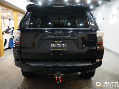 2016 Toyota 4Runner SR5   - Photo 9 - Lynnwood, WA 98036