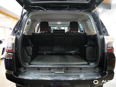 2016 Toyota 4Runner SR5   - Photo 34 - Lynnwood, WA 98036