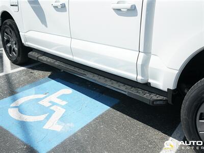 2023 Ford F-150 Lightning Lariat   - Photo 8 - Lynnwood, WA 98036