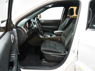 2020 Jeep Grand Cherokee Laredo E   - Photo 11 - Lynnwood, WA 98036