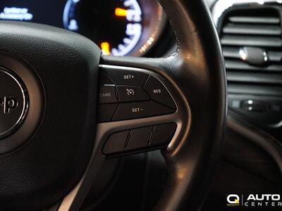 2020 Jeep Grand Cherokee Laredo E   - Photo 15 - Lynnwood, WA 98036