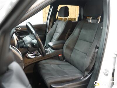 2020 Jeep Grand Cherokee Laredo E   - Photo 10 - Lynnwood, WA 98036