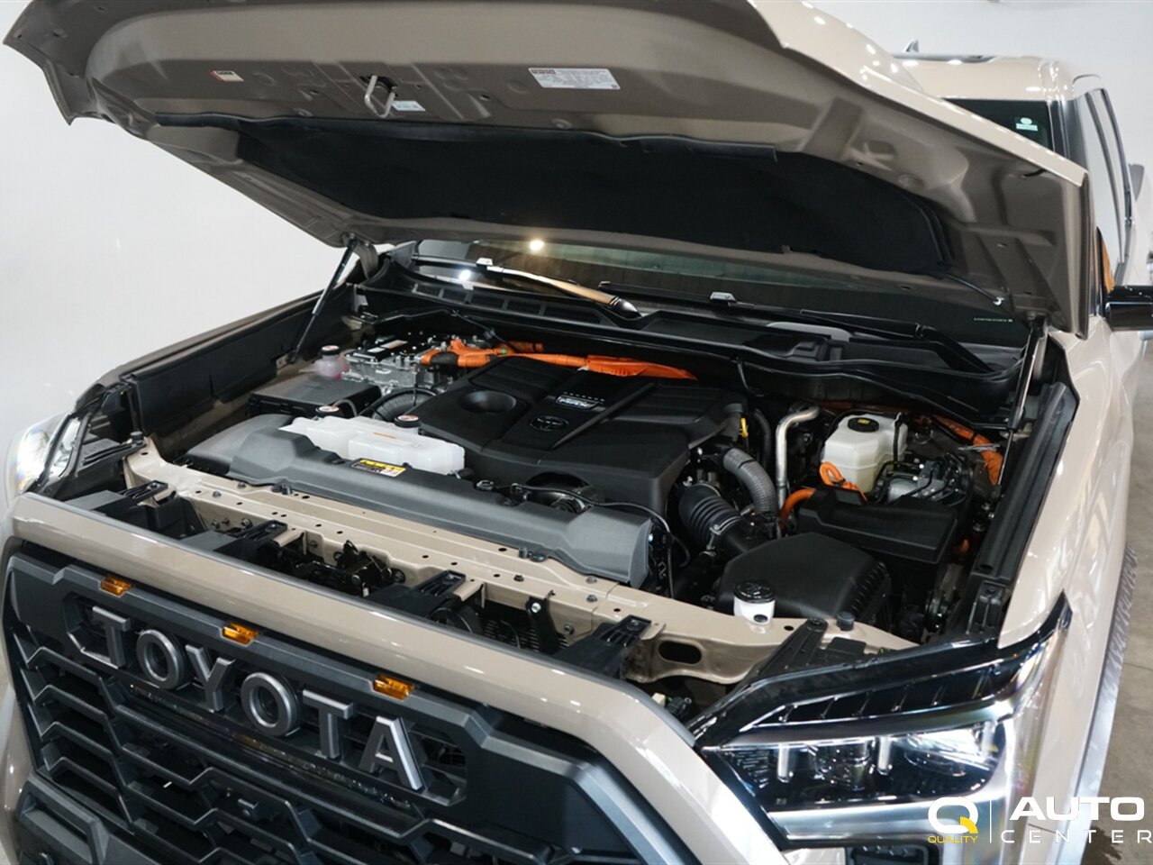 2025 Toyota Tundra TRD Pro - Photo 16 - Lynnwood, WA 98036