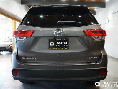 2019 Toyota Highlander LE   - Photo 5 - Lynnwood, WA 98036