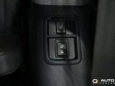 2010 Toyota Sequoia Platinum - Photo 34 - Lynnwood, WA 98036