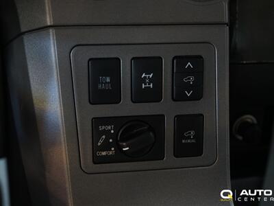 2010 Toyota Sequoia Platinum - Photo 23 - Lynnwood, WA 98036