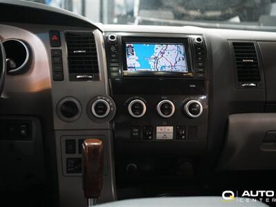 2010 Toyota Sequoia Platinum - Photo 17 - Lynnwood, WA 98036