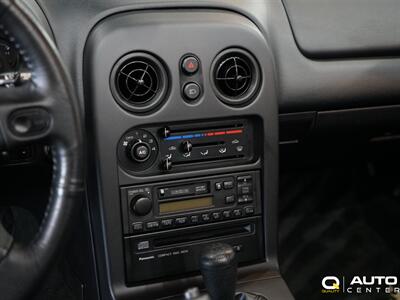 1996 Mazda MX-5 Miata   - Photo 29 - Lynnwood, WA 98036