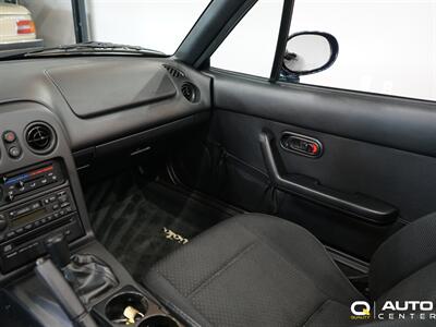 1996 Mazda MX-5 Miata   - Photo 33 - Lynnwood, WA 98036