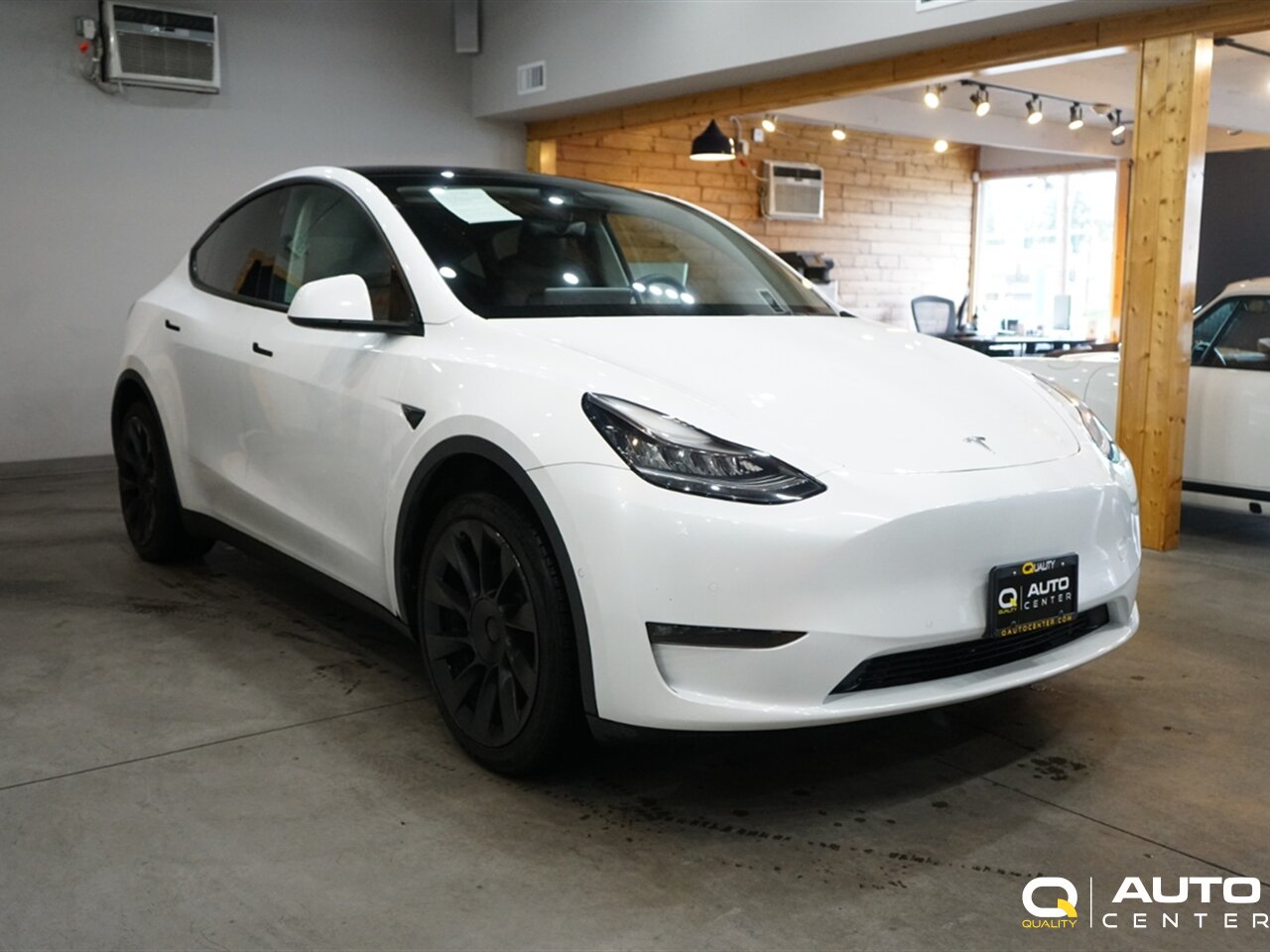 2021 Tesla Model Y Standard Range - Photo 3 - Lynnwood, WA 98036