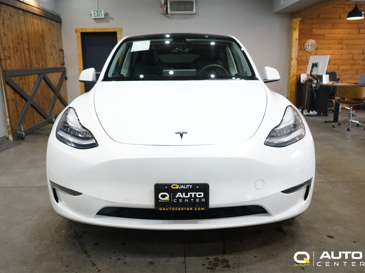 2021 Tesla Model Y Standard Range - Photo 2 - Lynnwood, WA 98036