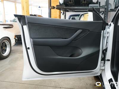 2021 Tesla Model Y Standard Range - Photo 9 - Lynnwood, WA 98036