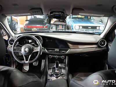 2017 Alfa Romeo Giulia Ti   - Photo 19 - Lynnwood, WA 98036