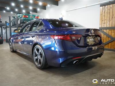 2017 Alfa Romeo Giulia Ti   - Photo 6 - Lynnwood, WA 98036