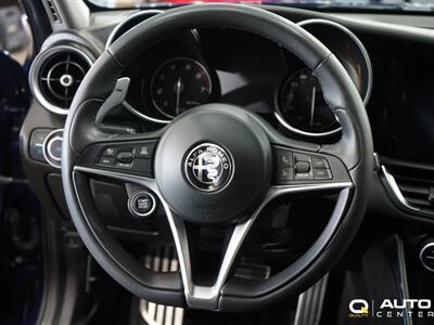 2017 Alfa Romeo Giulia Ti   - Photo 20 - Lynnwood, WA 98036