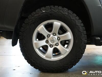2003 Toyota 4Runner SR5   - Photo 10 - Lynnwood, WA 98036