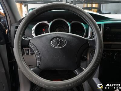 2003 Toyota 4Runner SR5   - Photo 23 - Lynnwood, WA 98036