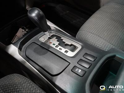 2003 Toyota 4Runner SR5   - Photo 34 - Lynnwood, WA 98036