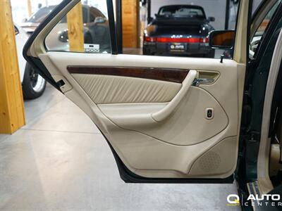 1999 Mercedes-Benz C 230 Kompressor Sport   - Photo 22 - Lynnwood, WA 98036