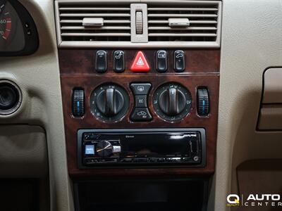 1999 Mercedes-Benz C 230 Kompressor Sport   - Photo 15 - Lynnwood, WA 98036