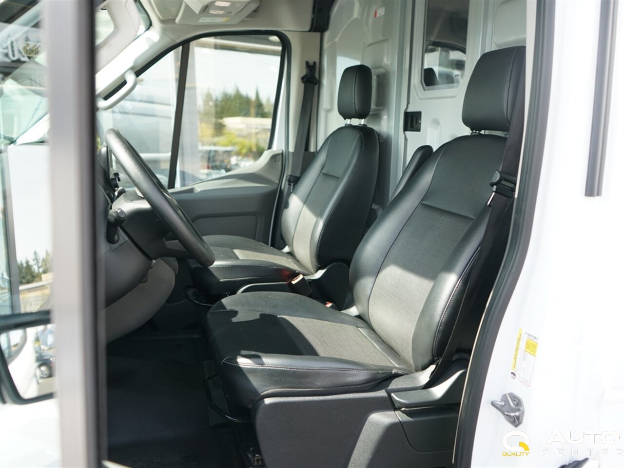 2024 Ford Transit - Photo 10 - Lynnwood, WA 98036