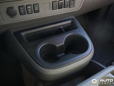2018 Nissan NV SL   - Photo 37 - Lynnwood, WA 98036