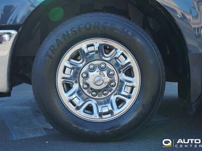 2018 Nissan NV SL   - Photo 8 - Lynnwood, WA 98036