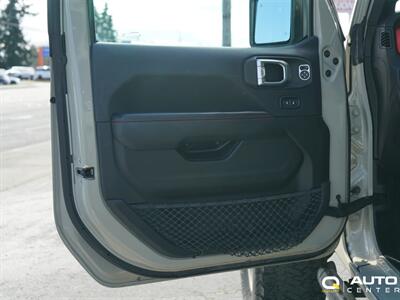 2020 Jeep Gladiator Rubicon   - Photo 10 - Lynnwood, WA 98036