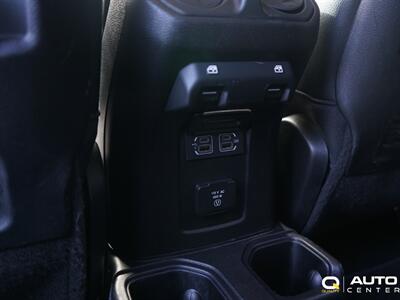 2020 Jeep Gladiator Rubicon   - Photo 26 - Lynnwood, WA 98036