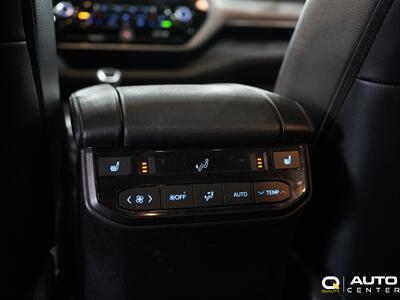 2022 Toyota Highlander Platinum   - Photo 39 - Lynnwood, WA 98036