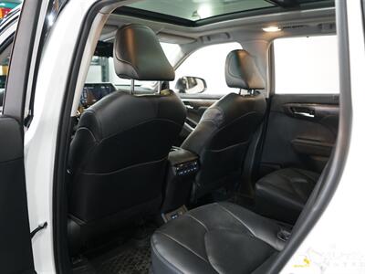 2022 Toyota Highlander Platinum   - Photo 37 - Lynnwood, WA 98036