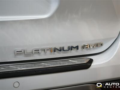 2022 Toyota Highlander Platinum   - Photo 6 - Lynnwood, WA 98036