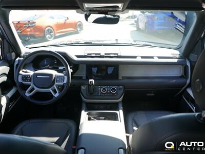 2024 Land Rover Defender S   - Photo 17 - Lynnwood, WA 98036