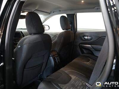 2019 Jeep Cherokee Latitude   - Photo 32 - Lynnwood, WA 98036