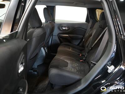 2019 Jeep Cherokee Latitude   - Photo 31 - Lynnwood, WA 98036