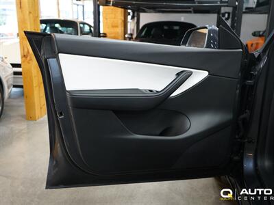 2021 Tesla Model Y Long Range   - Photo 8 - Lynnwood, WA 98036