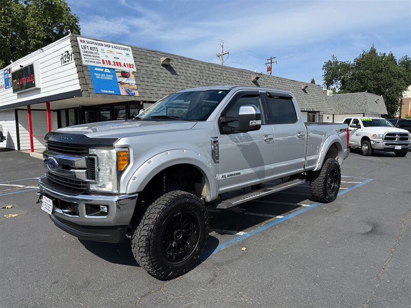 2017 Ford F-350 Super Duty XLT, 4 Link BDS 6IN, Fuel and 37s, Fox shocks  