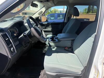 2018 RAM 3500 ST, 6.7 CUMMINS 4X4 AISIN 27K ORIGINAL MILES   - Photo 4 - Rancho Cordova, CA 95742