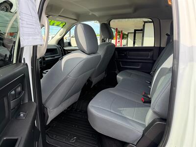 2018 RAM 3500 TRADESMAN, 6.7 CUMMINS 4X4 AISIN 27K MILES 1 OWNER   - Photo 11 - Rancho Cordova, CA 95742