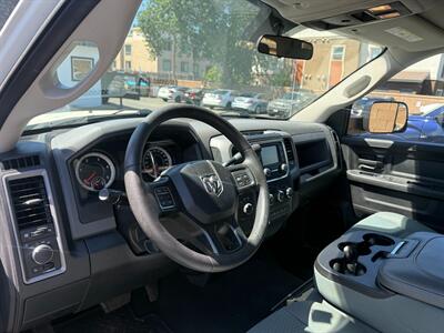 2018 RAM 3500 ST, 6.7 CUMMINS 4X4 AISIN 27K ORIGINAL MILES   - Photo 3 - Rancho Cordova, CA 95742