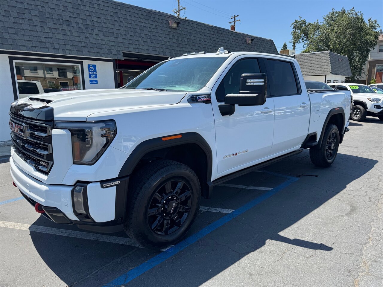 2024 GMC Sierra 2500HD AT4, 6.6 DURAMAX DIESEL 4X4, FULLY LOADED - Photo 1 - Rancho Cordova, CA 95742
