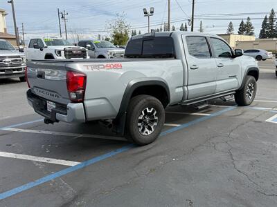 2019 Toyota Tacoma Double Cab TRD Off-Road Pickup 4D 6   - Photo 5 - Rancho Cordova, CA 95742